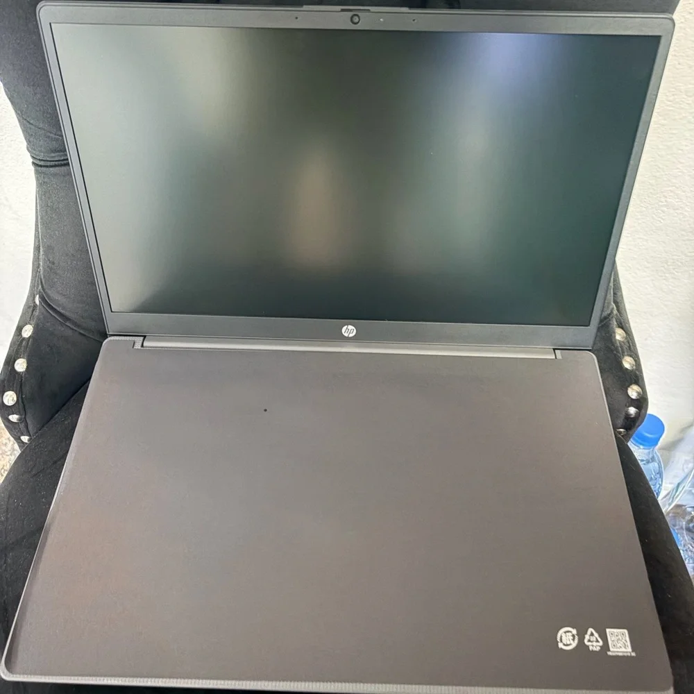 HP 225 G10 Laptop